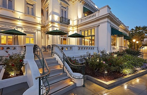 Coronado House | Always a Great Idea To Unwind! Beach Access, Heated Pool, Private Parking!