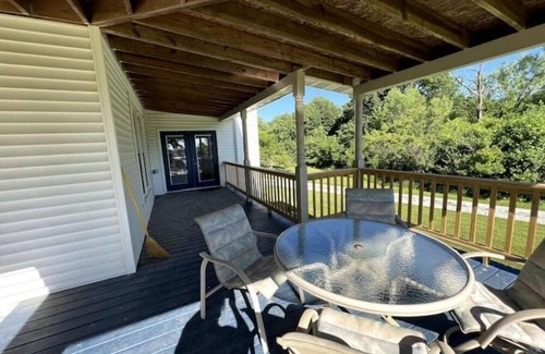 Hamilton House | Riverview Orchard 1: Mississippi River & Dam View