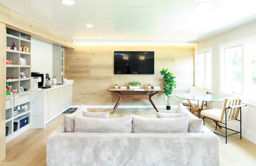 Greenport West Cottage | North Fork Cottages & RV Resort