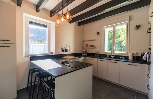 Plelo House | Maison chaleureuse, parfaite pour les familles