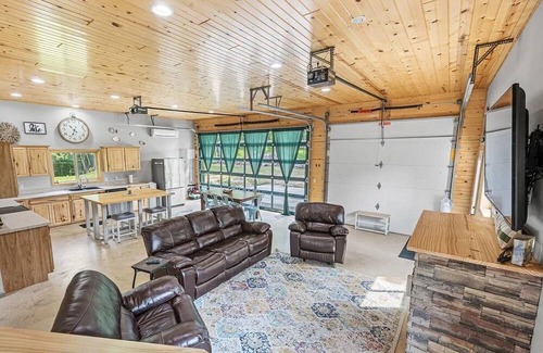 Richwood Cabin | Clear Waters Cabin on Buffalo Lake - Detroit Lakes, MN - Private 1.5 Acre Escape