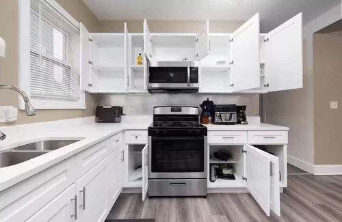 Hartford House | Spacious Urban Townhouse Groups and Family