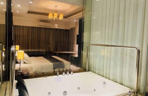 Balibago Hotel | Prime Asia Hotel Presidential Suite