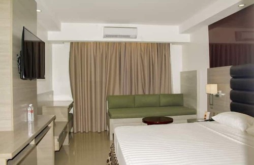 Balibago Hotel | Prime Asia Hotel PWD Room
