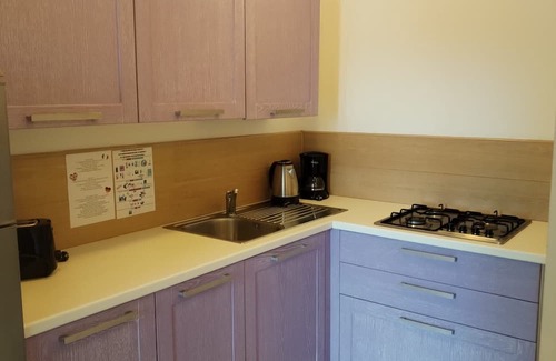 Porto Apartment | Apartment 'Bungalow Pit Stop' with Lake View, Wi-Fi and Air Conditioning