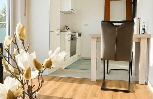 Schnetzenhausen Apartment | Vacation apartment 3 - Cozy, modern & central on Lake Constance