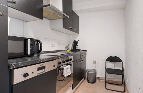 Seckenheim Apartment | Theox Apartment No 6 Royal Blue for 4 Guests