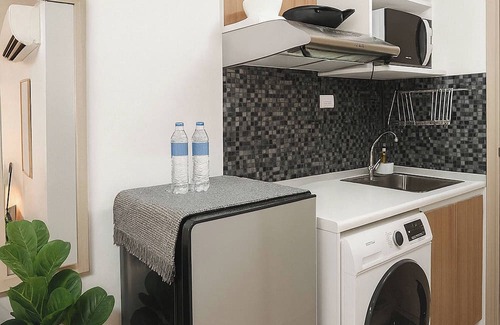 Bang Chak Apartment | Modern Bangkok Apartment with Pool & Fitness