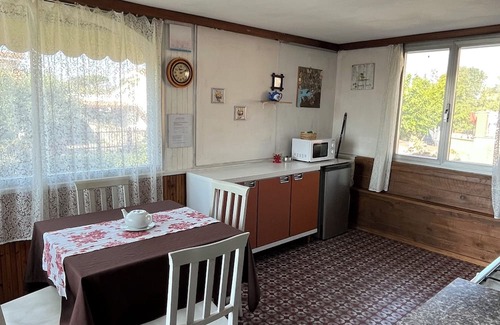 Lake Bracciano Apartment | HOUSE OF ANNA COMFORT NATURE ART