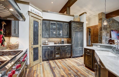 Peak 8 Villa | Breckenridge 101 - Four Bedroom Villa, Sleeps 12