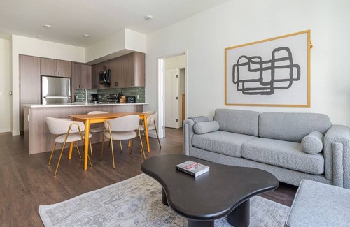 Old San Leandro Apartment | Blueground | Old San Leandro, fitness center, nr San Leandro Park