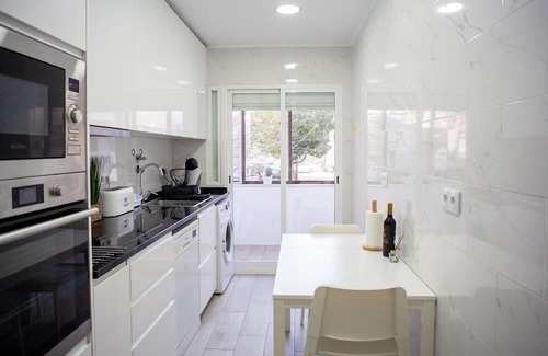 Cova da Piedade Apartment | Just4u Apartment With AC Near Lisbon and Beach