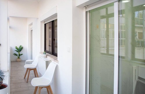 Cova da Piedade Apartment | Just4u Apartment With AC Near Lisbon and Beach