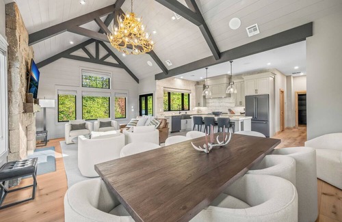 Lincoln House | 330 South Peak - Hot Tub - Timbertown Lift - Pemi River Access - Loon Mtn