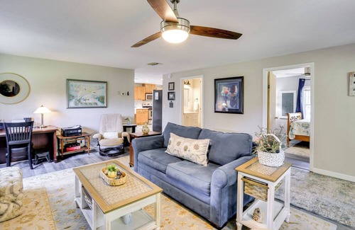 Arcadia House | Traveling Nurses Welcome! Peaceful Home in Arcadia