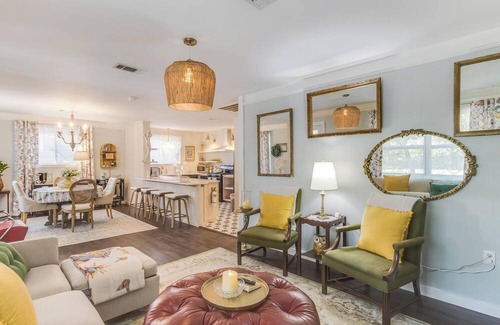 Biloxi Cottage | The Disco Mermaid, a newly renovated retro cottage in downtown Ocean Springs.