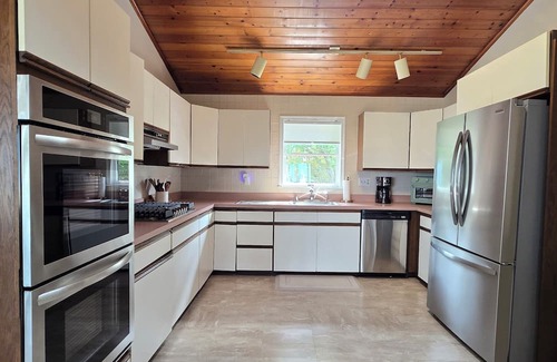 Kent Narrows House | The Cove at Heron Point - 2 Acre Serene Waterfront Escape at Kent Narrows