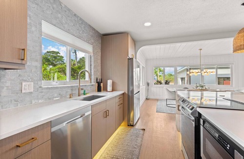 Central Sarasota House | Bliss to Bay Home + Guest Suite by RVA