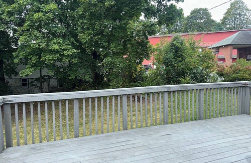 Blooming Glen House | Quiet 3-bedroom house in enchanting Perkasie with AC