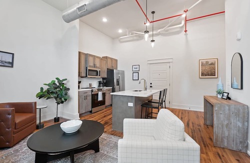 McMinnville Condo | Experience comfort in 204 - MR. BLUE'S SUITE, a cozy 2BR retreat in McMinnville, TN.