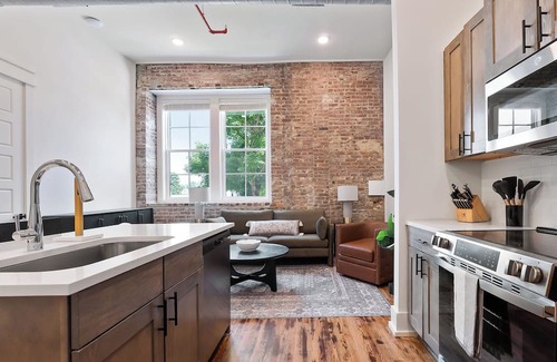 McMinnville Condo | Experience comfort in 204 - MR. BLUE'S SUITE, a cozy 2BR retreat in McMinnville, TN.