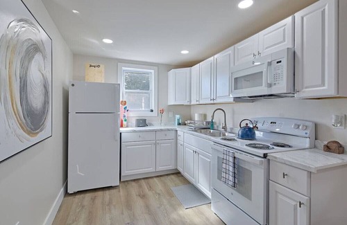 Dunlap Apartment | The Dunlap Escape | Spacious 2BD Home