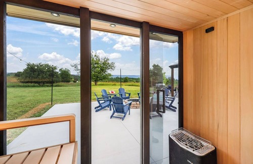 Toms Brook Other | hot tub, sauna, firepit, gym, EVcharger, game room, theatre,baby accommodations