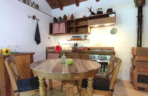 Cornuda Apartment | Apartment in Cornuda with 2 bedrooms sleeps 6