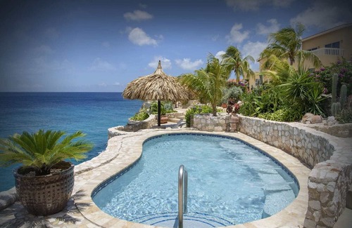 Lagun Apartment | Ocean apartment 19 at Lagun Blou Dive & Beach Resort in Curaçao!