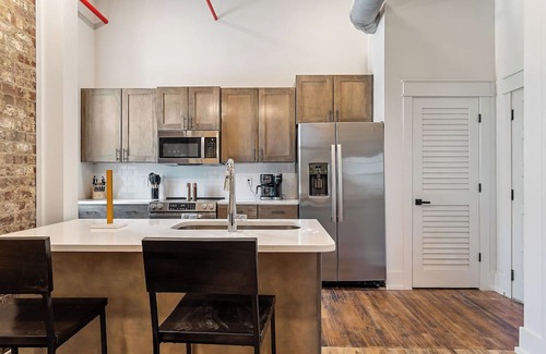 McMinnville Condo | Charming 1BR condo in McMinnville, TN, perfect for a cozy getaway.