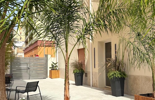 Marsala House | Modern guesthouse in Marsala, near historic center and port for the Egadi Islands.