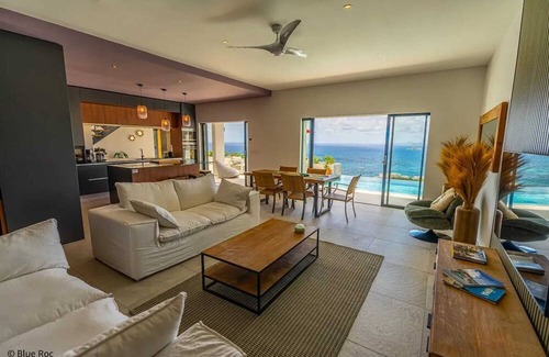 Upper Prince's Quarter Villa | Homerez - Villa in Philipsburg