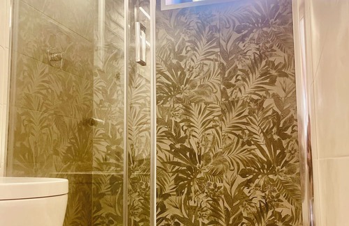 Bagnolo Piemonte House | House in the green, between peace and silence