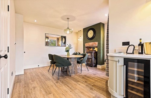 Ascot House | The Royal Paddock in Ascot