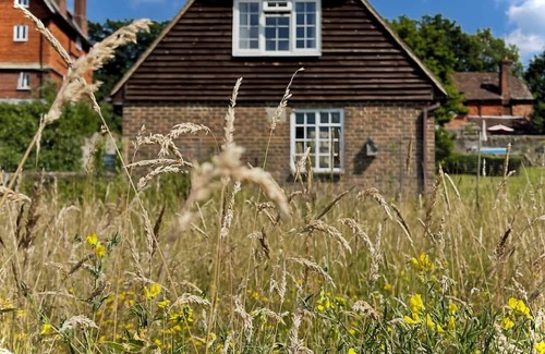 Hartfield Apartment | Detached first floor central Hartfield studio. A stone's throw from Pooh Corner!