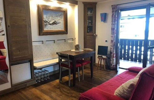 Champoluc Apartment | Alp Chic in Champoluc - comfort and style at a stone's throw from everything