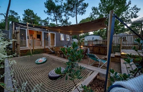 Saint-Hilaire-de-Riez House | Camping 4 étoiles - Piscine - efbdfb