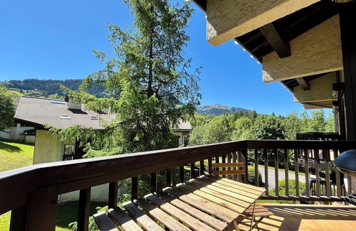 Megeve Apartment | Apartment with balcony in the heart of Megève