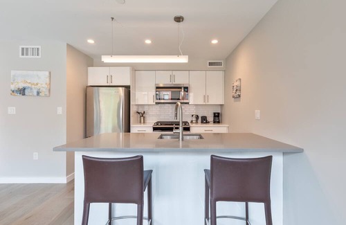 North End Apartment | Chic North End Escape Near Waterfront