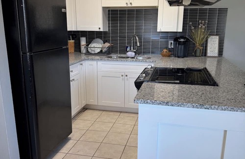 Smithville Apartment | Charming 2-bedroom apartment with AC, WiFi in wonderful Smithville