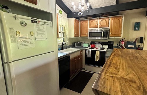 Charter Hills Ski Chalet | High Country Hiatus S