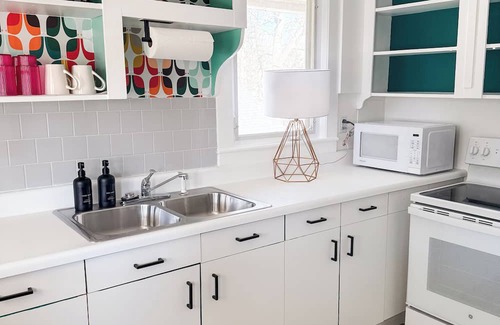 Toledo Apartment | Private Upper-Level Flat - Bright, Stylish, Peaceful