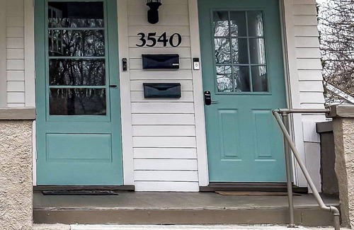 Toledo Apartment | Private Upper-Level Flat - Bright, Stylish, Peaceful