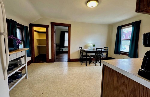 Decorah Apartment | Charming 1-bedroom apartment with WiFi, large deck, and AC in delightful Decorah
