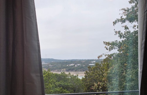 Waterford On Lake Travis House | Pet-friendly, upper-level 3-bedroom home with AC, WiFi