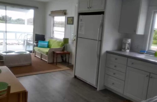 Snug Harbor Cottage | Charming 2-bedroom cottage in wonderful East Matunuck State Beach RI, Waterfront