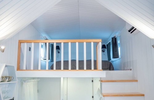 Ilmiye House | Heated (Private) Pool - Lake View - Sheltered 3 Person Tiny House