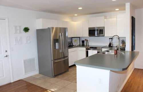 Gainesville House | Only 5 min to University of Florida!