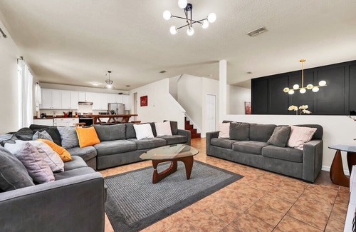 Crystal Cove House | 4736 Family home, Near Disney,Sea World!