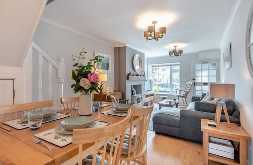 Braithwaite House | 4, Peartree Cottage - Two Bedroom House, Sleeps 4